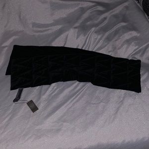 🟣Vince Camuto Scarf